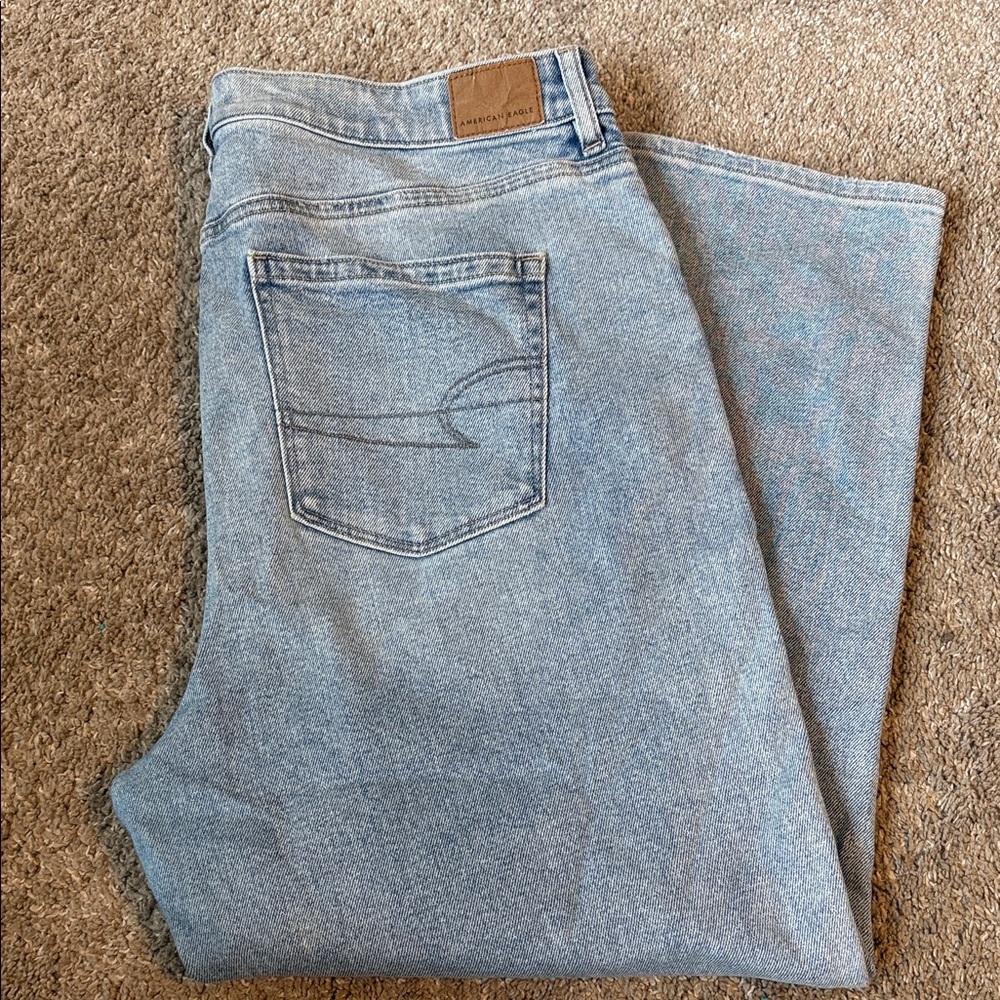 American Eagle Outfitters Light Blue Straight Leg Jeans
